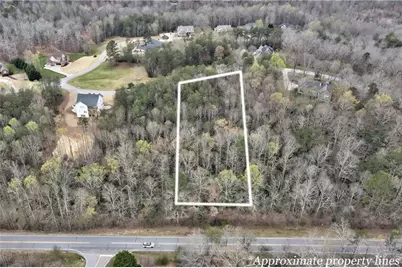 450 Beachwood Drive, Cornelia, GA 30531 - Photo 3