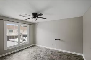 218 Mill Creek Pl, Roswell, GA 30076 - Photo 17