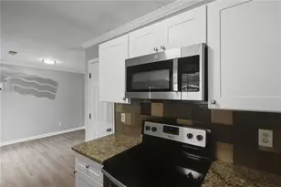 218 Mill Creek Pl, Roswell, GA 30076 - Photo 7