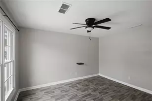 218 Mill Creek Pl, Roswell, GA 30076 - Photo 15