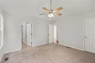 18 Broadlands Dr, White, GA 30184 - Photo 9