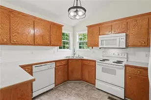 18 Broadlands Dr, White, GA 30184 - Photo 7