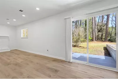 7230 Connell Road, Fairburn, GA 30213 - Photo 9
