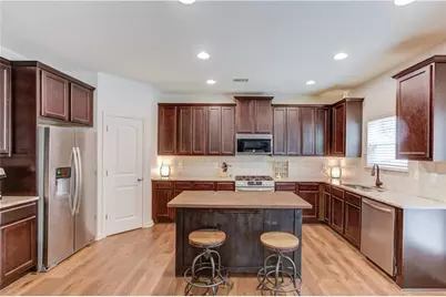 3425 Hope Road SW, Gainesville, GA 30507 - Photo 9