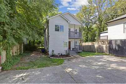2142 M L King Jr Drive, Atlanta, GA 30310 - Photo 3