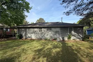 1517 Glenrock Dr NW, Atlanta, GA 30318 - Photo 17