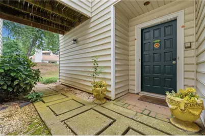 605 Serramonte Drive, Marietta, GA 30068 - Photo 3