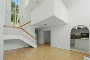 605 Serramonte Dr, Marietta, GA 30068 - Photo 7