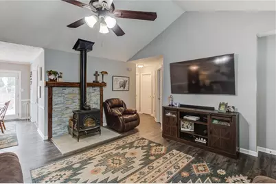 307 Jonaquil Avenue, Auburn, GA 30011 - Photo 7