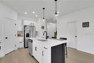 2936 Edgemont Ln SW, Marietta, GA 30008 - Photo 9