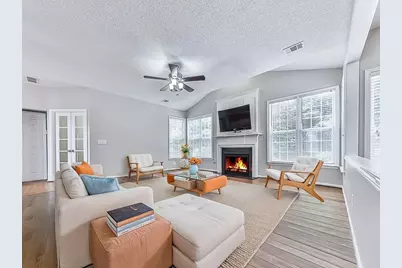 503 Keeneland Avenue, Woodstock, GA 30189 - Photo 13