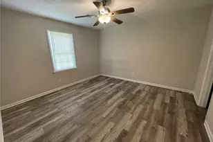200 Glover Cir, Newnan, GA 30263 - Photo 15