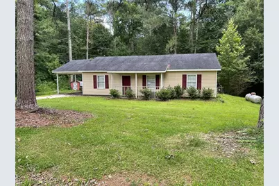 200 Glover Circle, Newnan, GA 30263 - Photo 1
