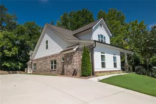 389 N Perry St, Lawrenceville, GA 30046 - Photo 3