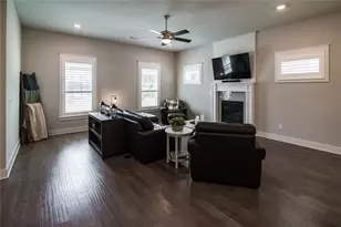 389 N Perry St, Lawrenceville, GA 30046 - Photo 9