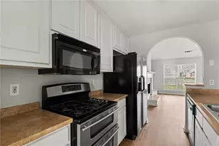 9009 Highland Pass, Fairburn, GA 30213 - Photo 15