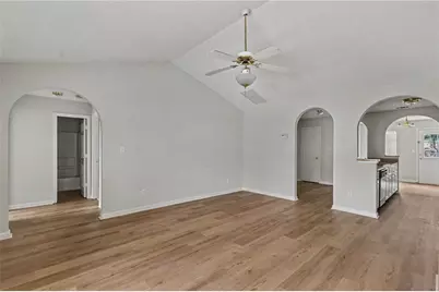 9009 Highland Pass, Fairburn, GA 30213 - Photo 7
