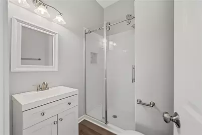 1645 Connally Drive, East Point, GA 30344 - Photo 5