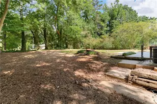 1993 Oak Valley Rd, Decatur, GA 30035 - Photo 23
