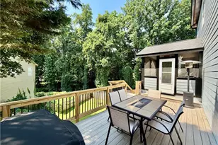884 Liberty Ives Dr, Auburn, GA 30011 - Photo 23