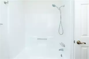 5003 Abbey Ln SW, Lilburn, GA 30047 - Photo 19