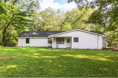 5003 Abbey Lane SW, Lilburn, GA 30047 - Photo 21