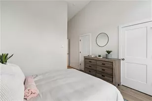 913 Brees Ct, Atlanta, GA 30318 - Photo 21