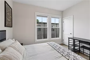913 Brees Ct, Atlanta, GA 30318 - Photo 27