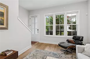 913 Brees Ct, Atlanta, GA 30318 - Photo 7