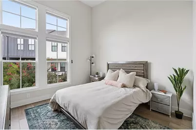 913 Brees Court, Atlanta, GA 30318 - Photo 19