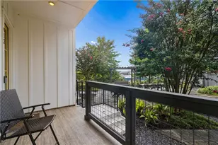 913 Brees Ct, Atlanta, GA 30318 - Photo 3