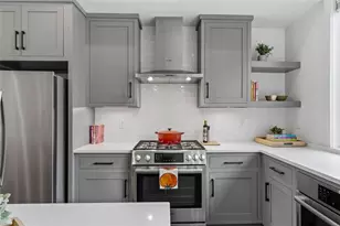 1300 Memorial Dr SE, Atlanta, GA 30317 - Photo 7
