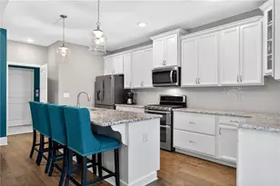 527 Margaret Ln, Woodstock, GA 30188 - Photo 13