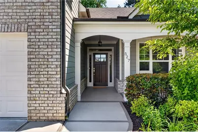 527 Margaret Lane, Woodstock, GA 30188 - Photo 3