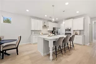 2555 Dixon Pl, Lawrenceville, GA 30045 - Photo 11