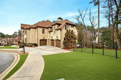 2015 Shaudi Lane, Atlanta, GA 30345 - Photo 51