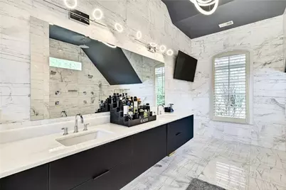 2015 Shaudi Lane, Atlanta, GA 30345 - Photo 47