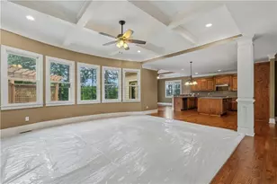 5605 Viewpoint Ct, Suwanee, GA 30024 - Photo 9