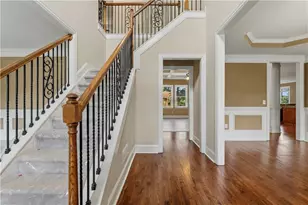 5605 Viewpoint Ct Ct, Suwanee, GA 30024 - Photo 3
