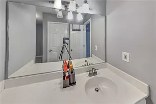 3104 Pine Heights Dr NE, Atlanta, GA 30324 - Photo 9