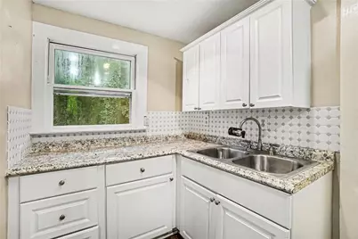6160 Picketts Ridge, Acworth, GA 30101 - Photo 9