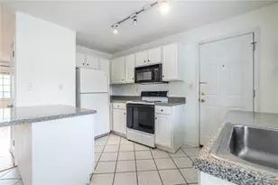 410 Candler Park Dr NE, Atlanta, GA 30307 - Photo 11