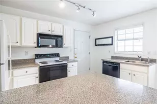 410 Candler Park Dr NE, Atlanta, GA 30307 - Photo 15