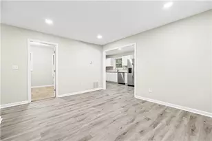 2823 Marco Dr NW, Atlanta, GA 30318 - Photo 3