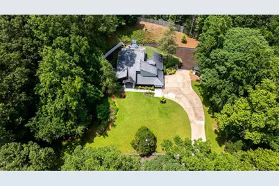 4070 Whitewater Creek Road, Atlanta, GA 30327 - Photo 39