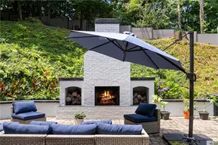 4070 Whitewater Creek Rd, Atlanta, GA 30327 - Photo 33