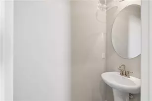 1821 Sanford Dr NW, Atlanta, GA 30318 - Photo 9
