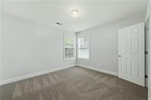 3032 Mockingbird Ln, East Point, GA 30344 - Photo 17