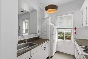 1081 McMillan St NW, Atlanta, GA 30318 - Photo 11