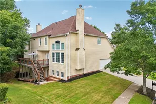 3856 Creekview Ridge Dr, Buford, GA 30518 - Photo 3